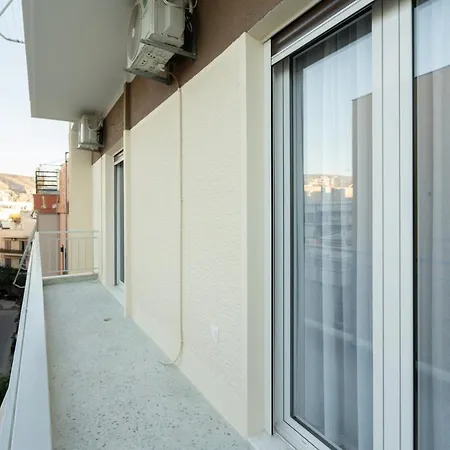 Liv - Captivating In Pagrati * Athens