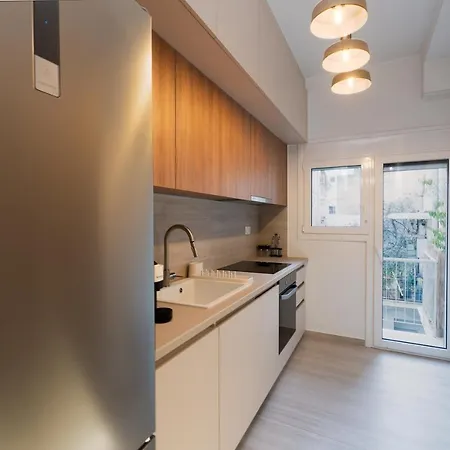 Apartment Liv - Captivating In Pagrati